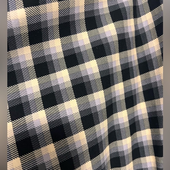 Torrid Pocket Pixie Flare Studio Lux Ponte High Rise Pants, BNWT, Size 4 - Picture 7 of 7